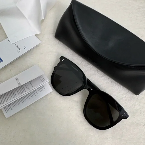 GENTLE MONSTER My Ma Sunglasses - Picture 3 of 16